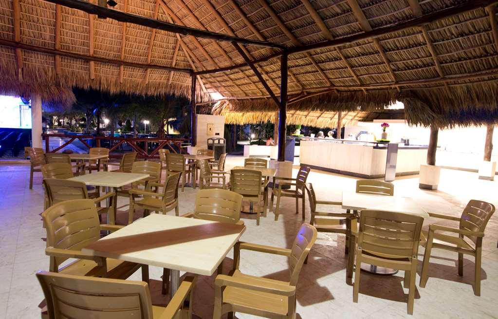 Playa Blanca Beach Resort Restaurant bilde